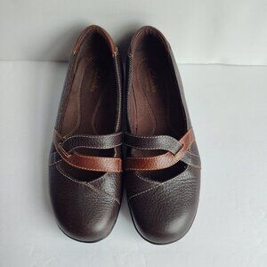 Ladies SZ 7M Clarks Brown Leather Bendables Flat